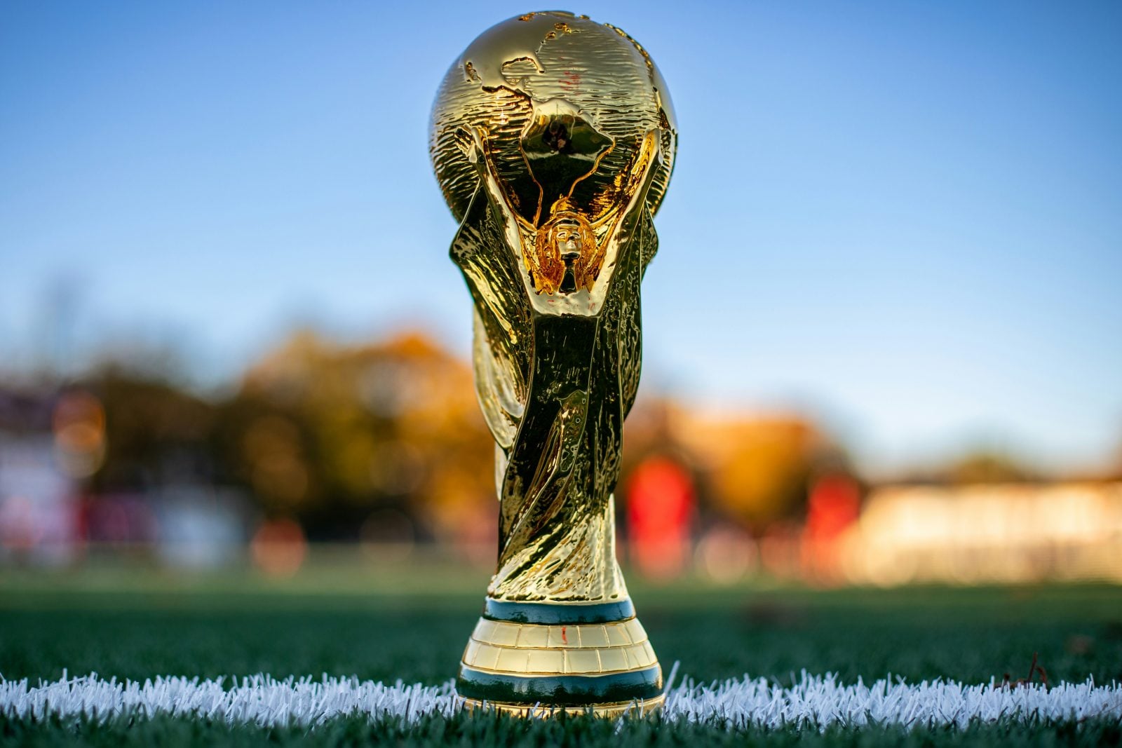 Politieke onrust en extreme weersomstandigheden bedreigen WK-opening in Mexico