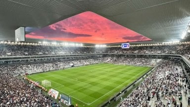 Girondins Bordeaux zakt weg naar zesde niveau door geldproblemen