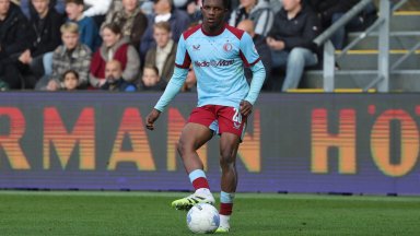 Givairo Read bereikt persoonlijk akkoord met Nottingham Forest