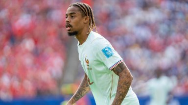 Liverpool schrikt niet van hoge vraagprijs en bereidt bod voor op PSG-ster Barcola