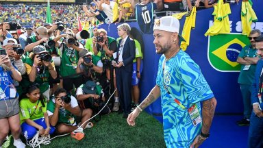 Neymar zinspeelt op einde interlandcarrière na WK-nederlaag Brazilië