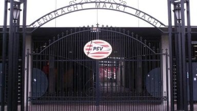 PSV laat verdedigers gaan: Obispo na twintig jaar weg en exit Nagalo