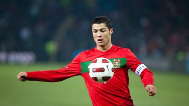 Ronaldo schrijft geschiedenis op zijn zesde WK: Portugal opent groepsfase tegen DR Congo