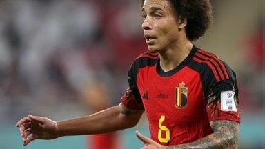 Transfers buitenland: Witsel maakt transfer naar Frankrijk; contract Pogba ontbonden