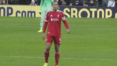 AC Milan toont interesse in Liverpool-verdediger Virgil van Dijk