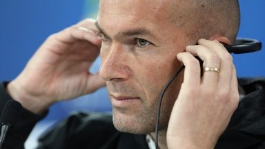 Zinedine Zidane tekent contract en wordt nieuwe bondscoach van Frankrijk