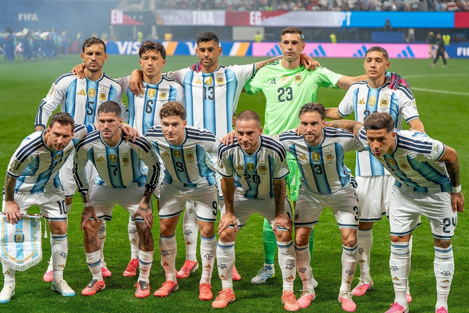 Argentinië overtuigt zonder Messi, Martínez en Paz scoren in oefenzege