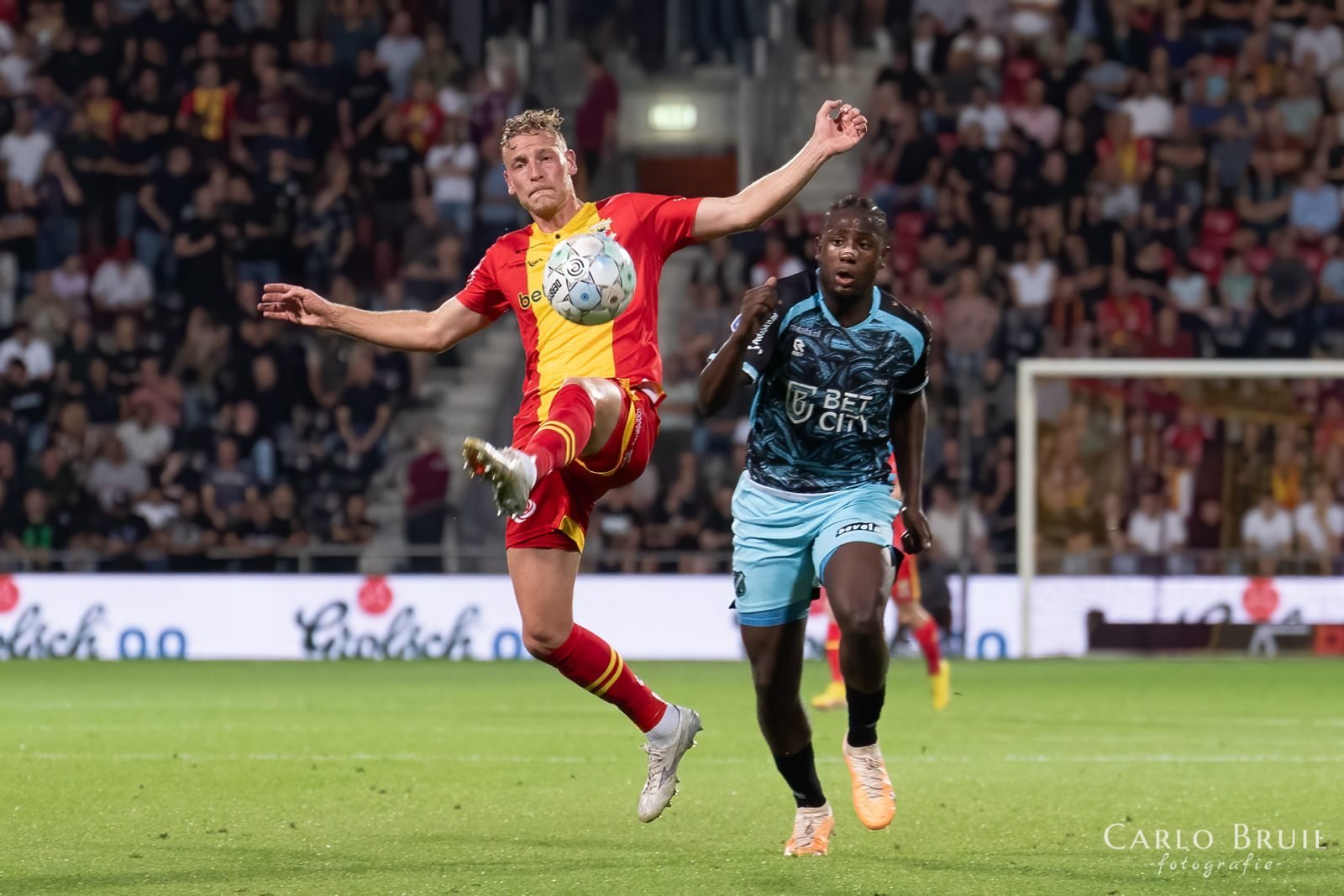 AZ gaat Lequincio Zeefuik opnieuw verhuren binnen de Eredivisie