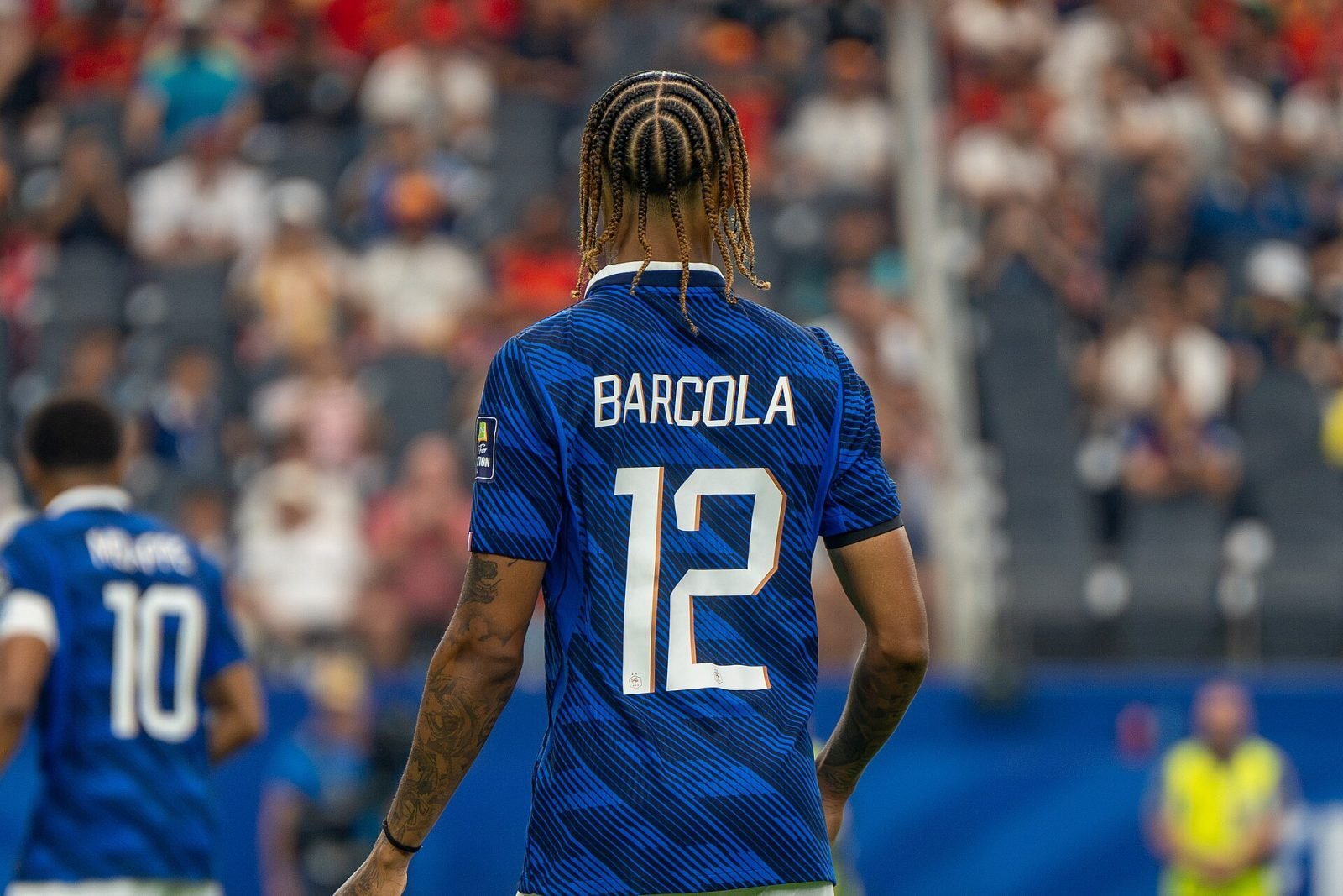 Barcola maakt megatransfer van PSG naar Liverpool