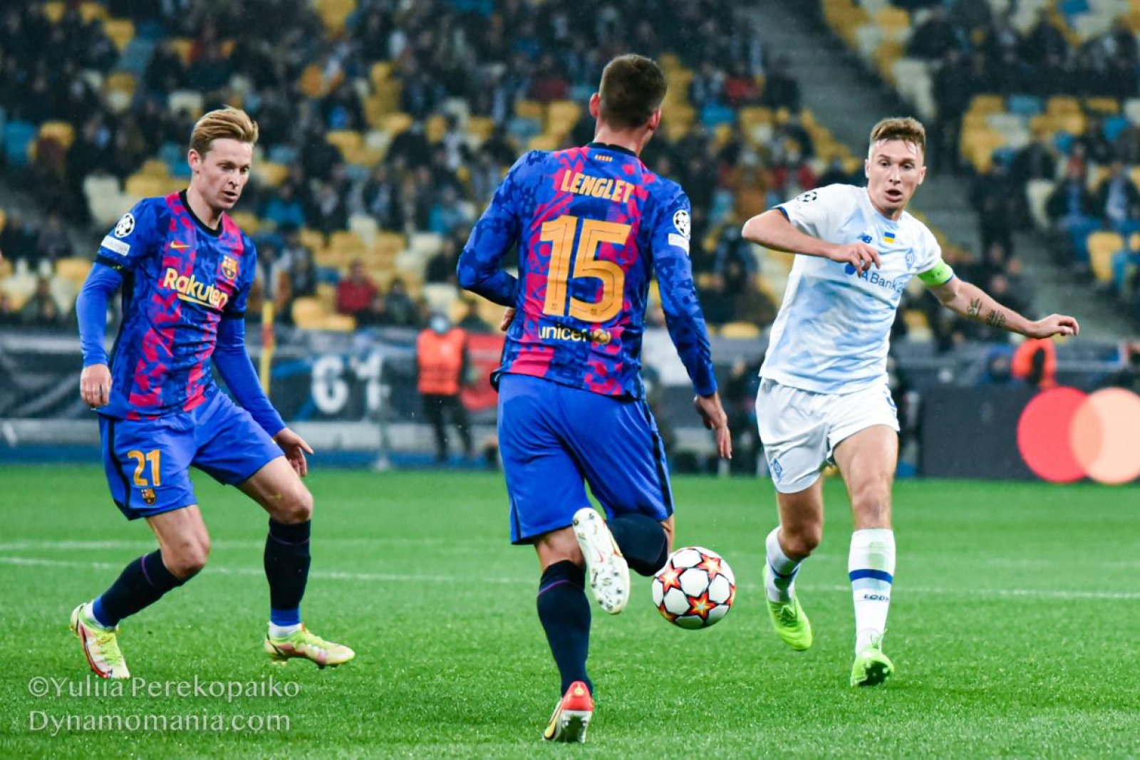 Concurrentie voor De Jong: wereldkampioen Rodri van Manchester City naar FC Barcelona