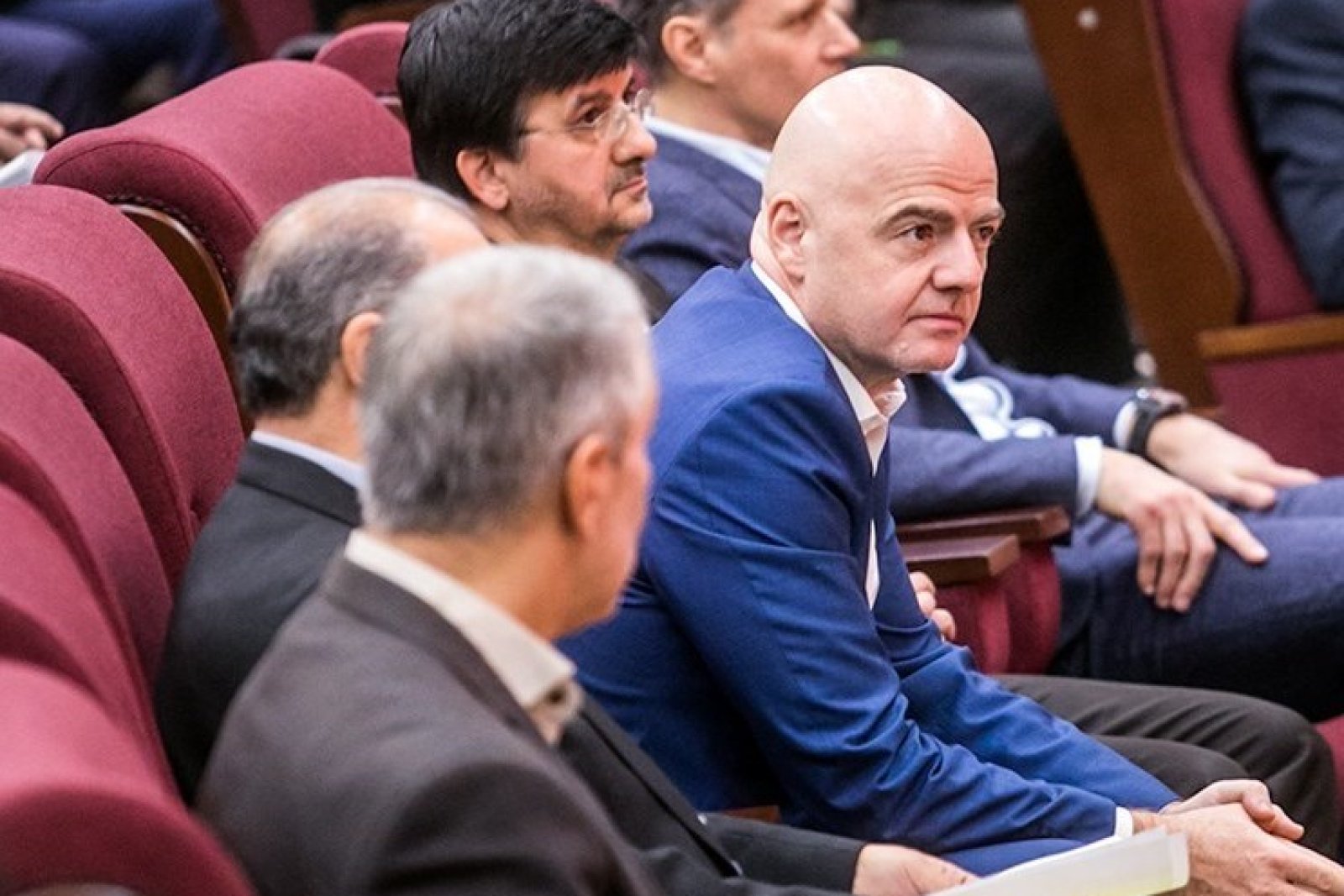 Infantino roept FIFA-top bijeen voor crisisoverleg in Marokko
