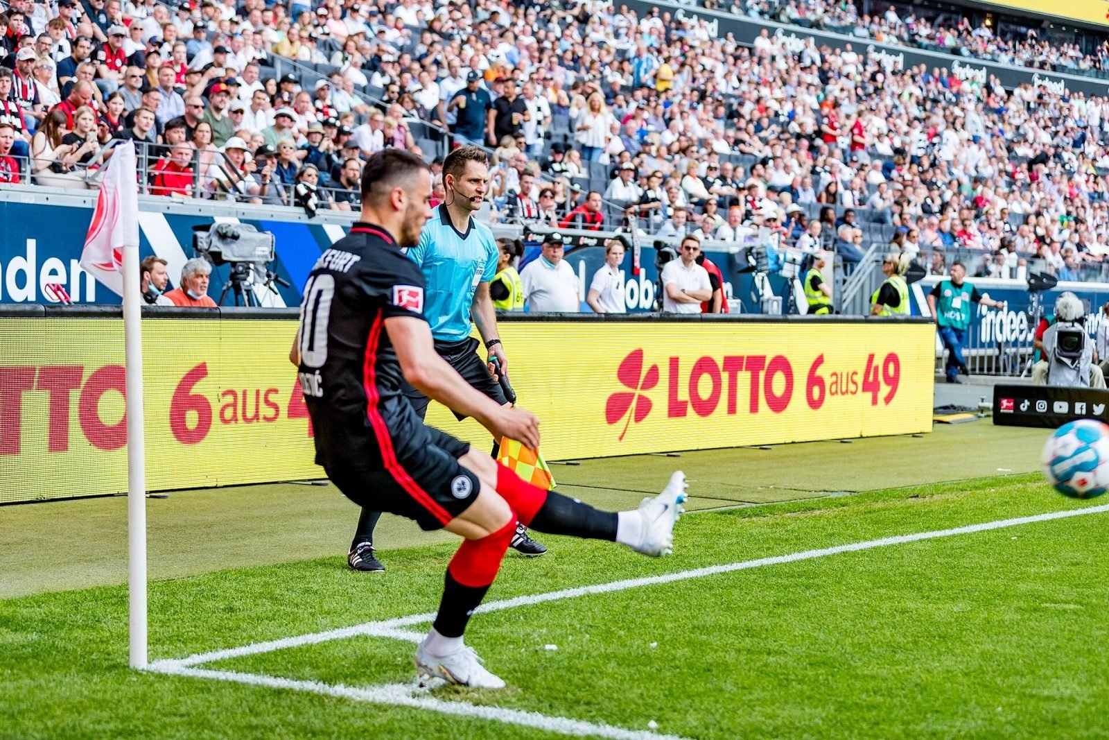 Filip Kostic maakt Eredivisie-rentree bij PSV na transfer van Juventus