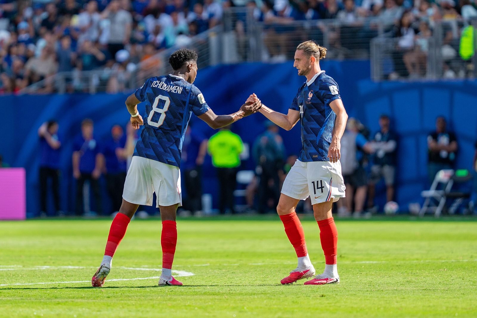 Deschamps haalt Tchouaméni terug in de basis voor halve finale tegen Spanje