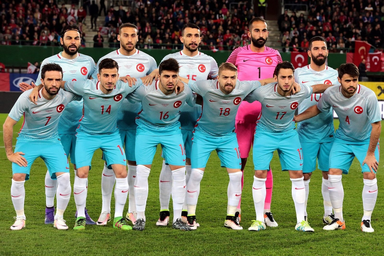 Turkije keert na 24 jaar terug op WK met tien in Europa geboren spelers