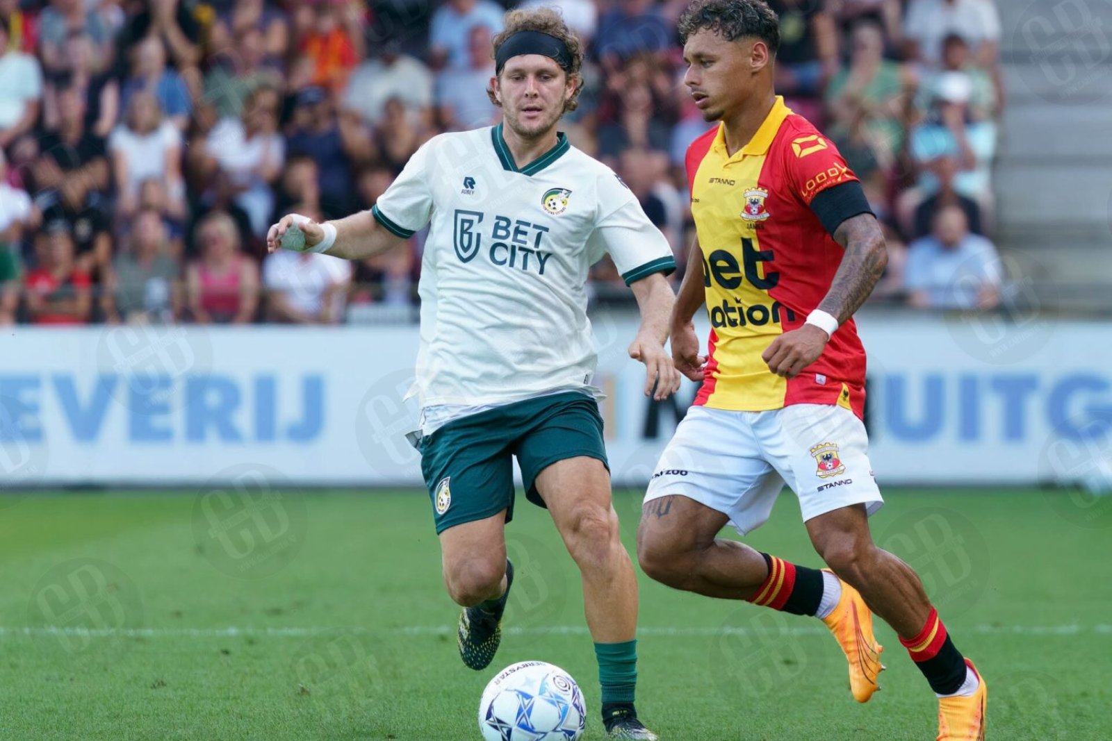 Go Ahead Eagles en KNVB ontkrachten geruchten over spreekkoren bij oefenduel