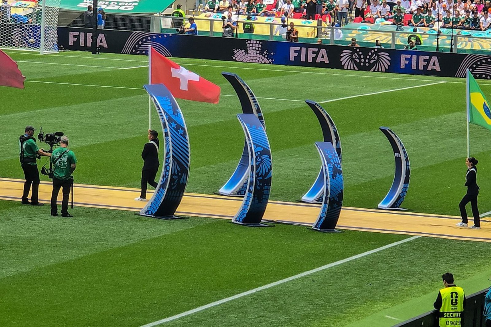 Zwitserland klopt Colombia na strafschoppen en treft Argentinië in kwartfinales WK